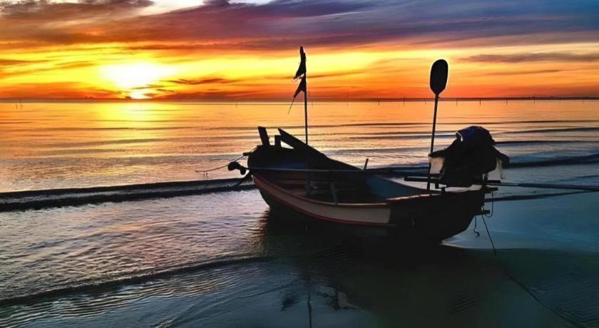 Greenseaview Resort Chong Chang Екстер'єр фото